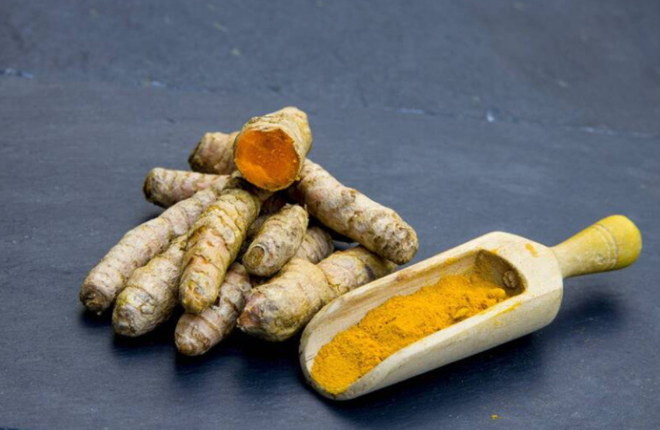 Turmeric and Ginger Extracts Study: May Help Enhance the Integration of Implants with Bone